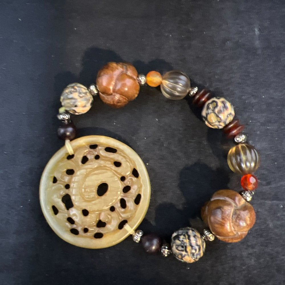 Vintage Snake Medallion And Beaded Stretch Bracelet (4057)